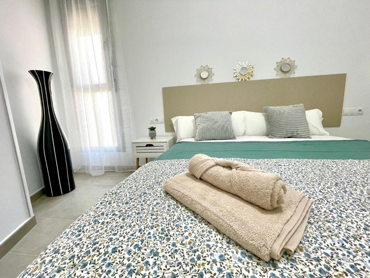 Gatu Camarote Con Vistas Al Mar , Preferente Mayores De 25 Anos Y Familias * Cadiz